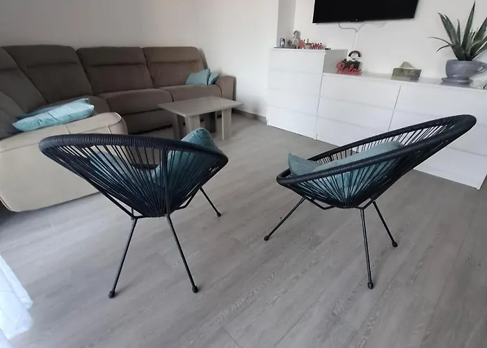 Viva * Kaštel Novi