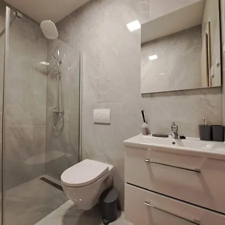 Viva * Kaštel Novi